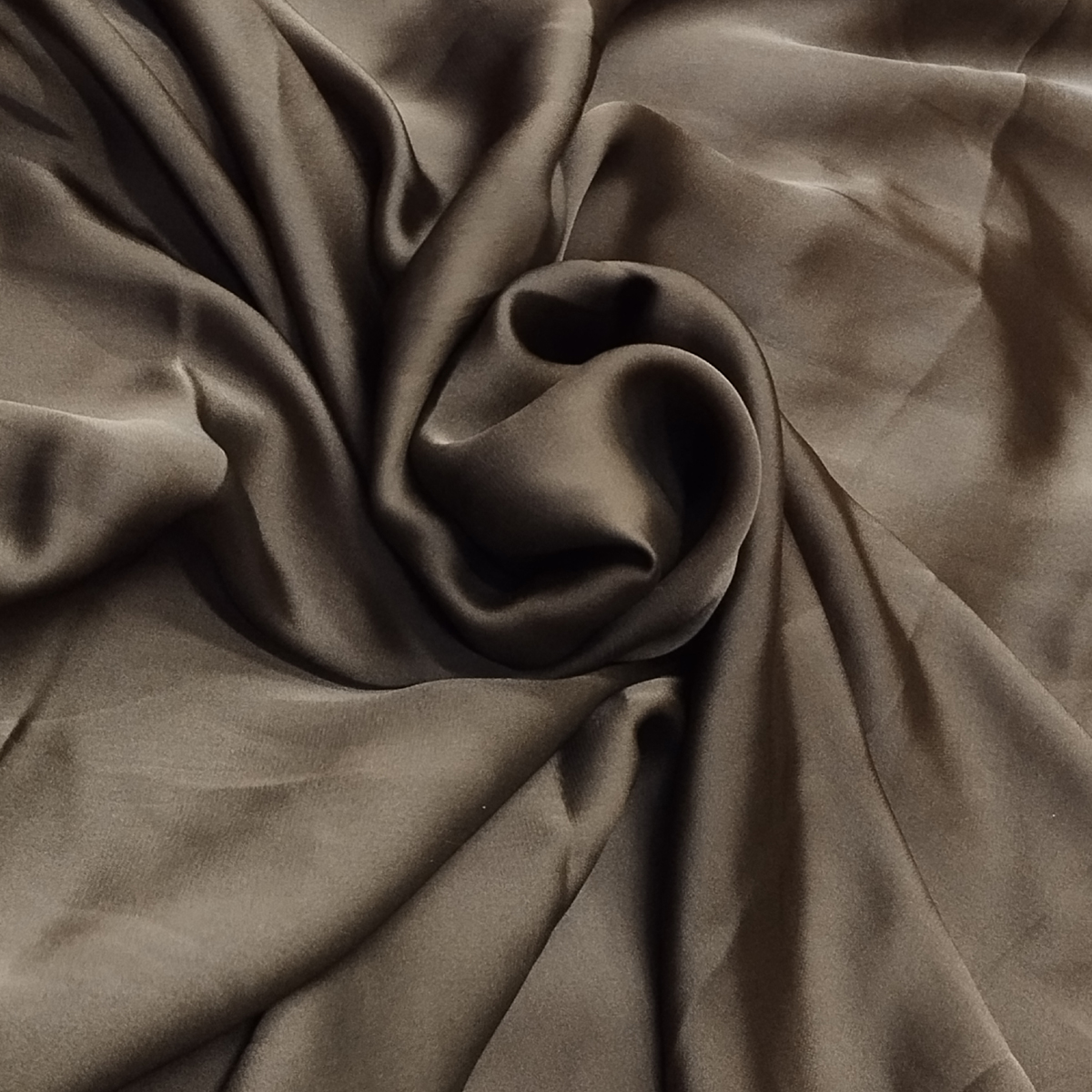 Grape Satin - Image 7